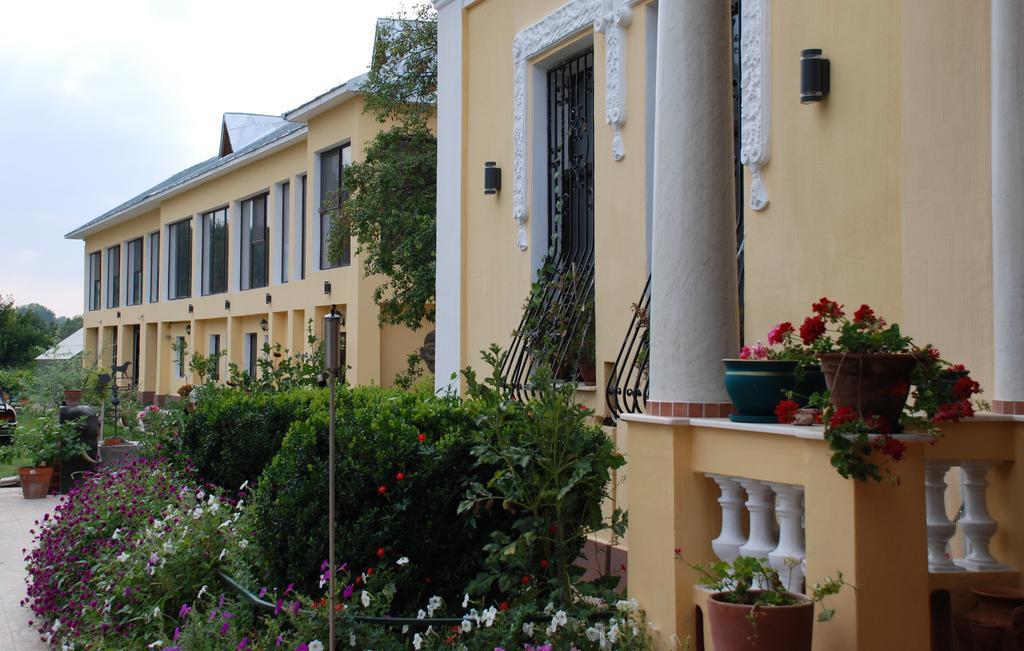 Villa Giulia Islaz Esterno foto